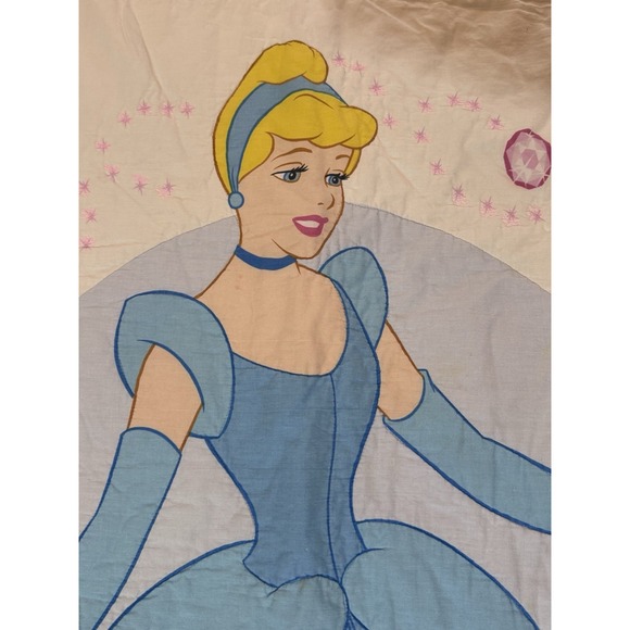 Disney Princess Cinderella Quilted Blanket 32x44 Nursery Kids Baby Satin Trim - Picture 3 of 7